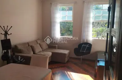 Apartamento com 3 quartos à venda na rua veranópolis, 105, passo da areia, porto alegre, 68 m2 por r$ 310.000