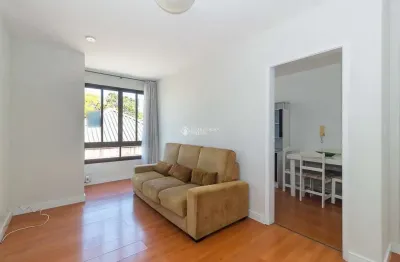 Apartamento com 2 quartos à venda na rua cabral, 201, rio branco, porto alegre, 70 m2 por r$ 387.000