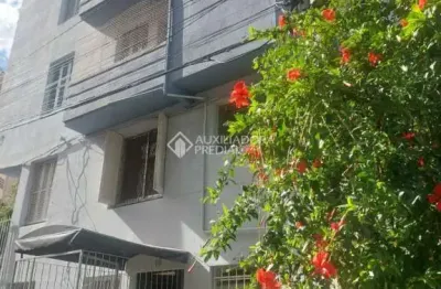 Apartamento com 2 quartos à venda na rua vinte e quatro de maio, 10, centro histórico, porto alegre, 47 m2 por r$ 250.000