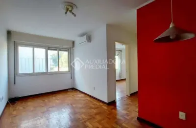 Apartamento com 2 quartos à venda na rua marcílio dias, 1142, menino deus, porto alegre, 64 m2 por r$ 230.000
