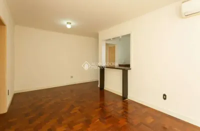 Apartamento com 3 quartos à venda na rua pedro chaves barcelos, 37, auxiliadora, porto alegre, 87 m2 por r$ 429.000