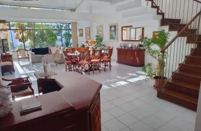 Casa com 4 quartos à venda na rua nelson zang, 460, partenon, porto alegre, 336 m2 por r$ 950.000