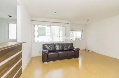 Apartamento com 2 quartos à venda na avenida dom cláudio josé gonçalves ponce de leon, 140, vila ipiranga, porto alegre, 68 m2 por r$ 426.000