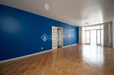 Apartamento com 3 quartos à venda na rua siqueira campos, 852, centro histórico, porto alegre, 148 m2 por r$ 650.000