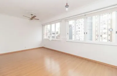 Apartamento com 2 quartos à venda na rua marechal floriano peixoto, 773, centro histórico, porto alegre, 112 m2 por r$ 315.000