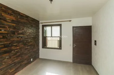 Apartamento com 2 quartos à venda na rua tarcila moraes dutra, 90, rubem berta, porto alegre, 50 m2 por r$ 135.000