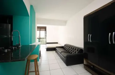 Apartamento com 1 quarto à venda na rua coronel fernando machado, 391, centro histórico, porto alegre, 32 m2 por r$ 220.000