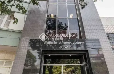 Sala comercial à venda na rua washington luiz, 862, centro histórico, porto alegre, 40 m2 por r$ 225.000