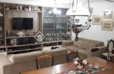 Apartamento com 3 quartos à venda na rua eurico lara, 644, medianeira, porto alegre, 137 m2 por r$ 1.100.000