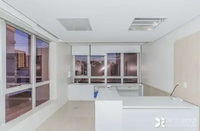 Sala comercial à venda na rua marquês do pombal, 783, moinhos de vento, porto alegre, 48 m2 por r$ 380.000