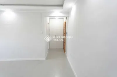 Apartamento com 2 quartos à venda na avenida palmira gobbi, 886, humaitá, porto alegre, 60 m2 por r$ 230.000