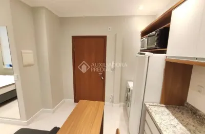 Apartamento com 1 quarto à venda na avenida borges de medeiros, 417, centro histórico, porto alegre, 23 m2 por r$ 195.000