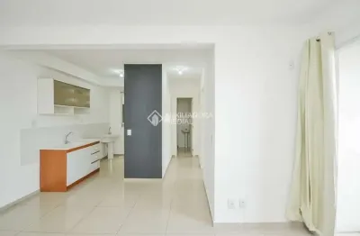 Apartamento com 2 quartos à venda na rua joaquim de carvalho, 650, vila nova, porto alegre, 50 m2 por r$ 230.000