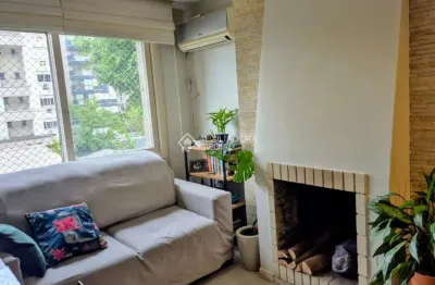 Apartamento com 2 quartos à venda na rua são francisco, 421, santana, porto alegre, 63 m2 por r$ 425.000