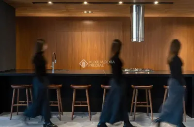 Apartamento com 3 quartos à venda na rua faria santos, 230, petrópolis, porto alegre, 200 m2 por r$ 2.344.000