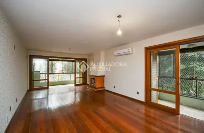 Apartamento com 3 quartos à venda na rua dona augusta, 406, menino deus, porto alegre, 144 m2 por r$ 950.000