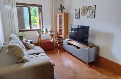 Casa com 3 quartos à venda na josé antônio luísi, 130, jardim itu sabará, porto alegre, 161 m2 por r$ 522.500