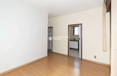 Apartamento com 2 quartos à venda na rua botafogo, 1312, menino deus, porto alegre, 53 m2 por r$ 230.000