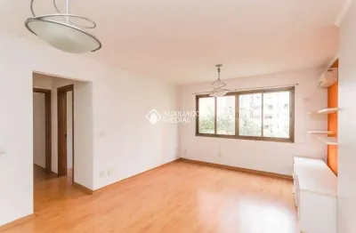 Apartamento com 2 quartos à venda na rua portugal, 206, são joão, porto alegre, 67 m2 por r$ 480.000