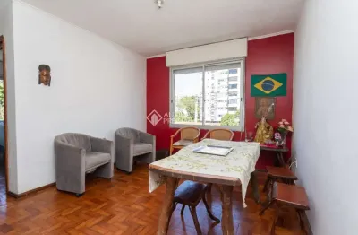 Apartamento com 3 quartos à venda na rua sapê, 510, passo da areia, porto alegre, 49 m2 por r$ 330.000