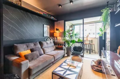 Apartamento com 2 quartos à venda na rua dezessete de junho, 886, menino deus, porto alegre, 77 m2 por r$ 734.000