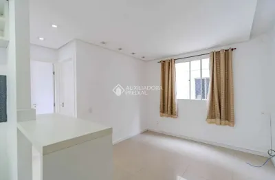 Apartamento com 2 quartos à venda na Avenida Família Gonçalves Carneiro, 441, Cavalhada, Porto Alegre, 40 m2 por R$ 210.000