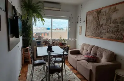 Apartamento com 2 quartos à venda na avenida presidente franklin roosevelt, 917, navegantes, porto alegre, 70 m2 por r$ 230.000