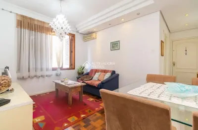 Apartamento com 2 quartos à venda na rua santana, 313, farroupilha, porto alegre, 78 m2 por r$ 330.000