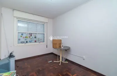 Apartamento com 2 quartos à venda na rua pinto bandeira, 476, centro histórico, porto alegre, 72 m2 por r$ 325.000