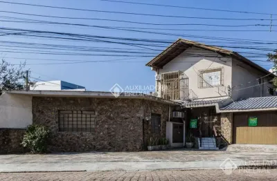 Casa com 3 quartos à venda na avenida mariland, 30, auxiliadora, porto alegre, 190 m2 por r$ 1.200.000