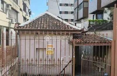 Casa com 5 quartos à venda na avenida itajaí, 128, petrópolis, porto alegre, 120 m2 por r$ 899.990