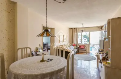 Apartamento com 2 quartos à venda na rua demétrio ribeiro, 815, centro histórico, porto alegre, 74 m2 por r$ 360.000