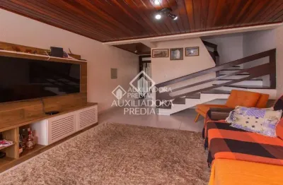 Casa em condomínio fechado com 3 quartos à venda na rua vacaria, 74, hípica, porto alegre, 160 m2 por r$ 590.000