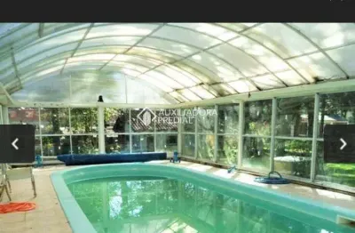 Casa com 4 quartos à venda na jahyr da silva veiga, 730, centro, canela, 375 m2 por r$ 2.500.000