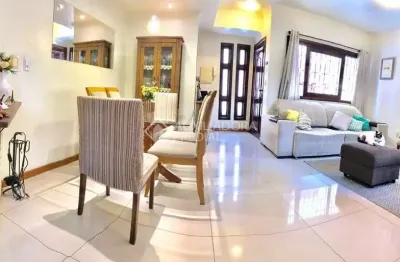 Casa em condomínio fechado com 3 quartos à venda na rua oscar schneider, 83, medianeira, porto alegre, 173 m2 por r$ 750.000