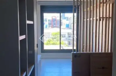 Apartamento com 1 quarto à venda na rua miguel tostes, 919, rio branco, porto alegre, 31 m2 por r$ 475.000