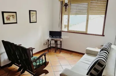Apartamento com 1 quarto à venda na rua dom pedro ii, 405, praia grande, torres, 48 m2 por r$ 397.000