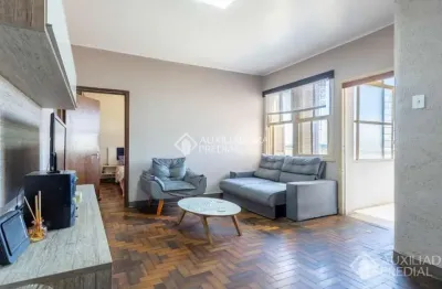 Cobertura com 4 quartos à venda na Avenida Benjamin Constant, 713, São João, Porto Alegre, 70 m2 por R$ 342.000