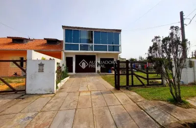 Casa com 3 quartos à venda na rua rio comandaí, 1456, centro, xangri-lá, 136 m2 por r$ 670.000