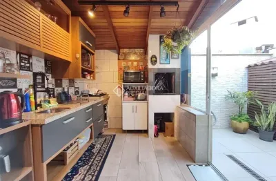 Casa em condomínio fechado com 3 quartos à venda na acesso terra nova, 601, terra nova, alvorada, 51 m2 por r$ 260.000