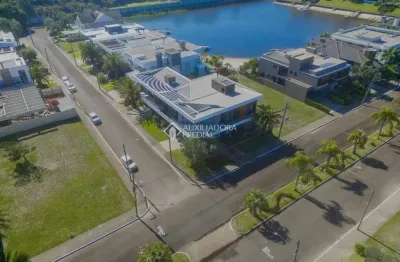 Casa em condomínio fechado com 7 quartos à venda na avenida beira mar, 2, velas da marina, capão da canoa, 570 m2 por r$ 13.312.000