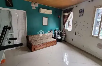 Casa comercial à venda na rua joaquim nabuco, 293, cidade baixa, porto alegre, 120 m2 por r$ 747.000