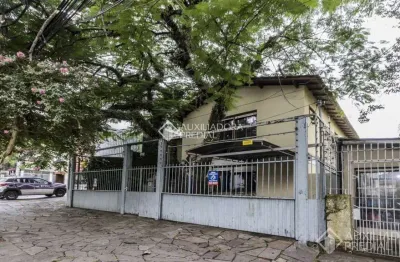 Casa com 5 quartos à venda na Rua Eudoro Berlink, 1073, Auxiliadora, Porto Alegre, 340 m2 por R$ 3.200.000