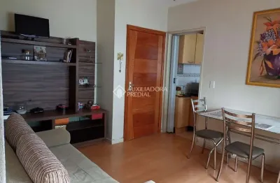 Apartamento com 2 quartos à venda na avenida professor oscar pereira, 1080, azenha, porto alegre, 52 m2 por r$ 250.000