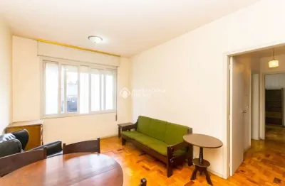 Apartamento com 2 quartos para alugar na rua marechal floriano peixoto, 514, centro histórico, porto alegre, 50 m2 por r$ 1.200