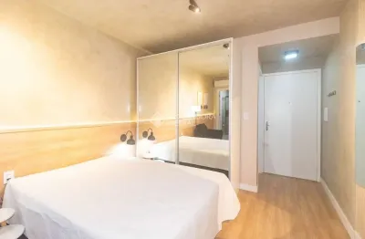 Apartamento com 1 quarto para alugar na avenida joão pessoa, 105, farroupilha, porto alegre, 24 m2 por r$ 2.275