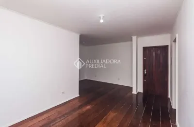 Apartamento com 3 quartos para alugar na rua general souza doca, 100, petrópolis, porto alegre, 90 m2 por r$ 1.650