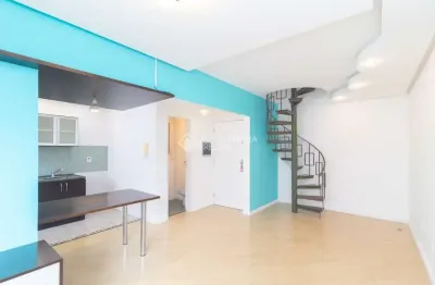 Cobertura com 2 quartos para alugar na rua vasco da gama, 1208, bom fim, porto alegre, 181 m2 por r$ 4.100