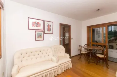 Apartamento com 1 quarto para alugar na rua guararapes, 517, petrópolis, porto alegre, 40 m2 por r$ 1.650