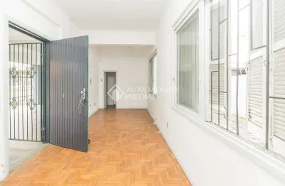 Kitnet / stúdio para alugar na rua rocha pombo, 110, partenon, porto alegre, 29 m2 por r$ 980